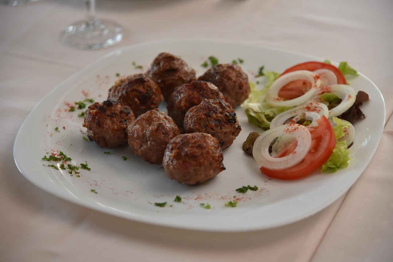 B&B Park Sremcica Εξωτερικό φωτογραφία